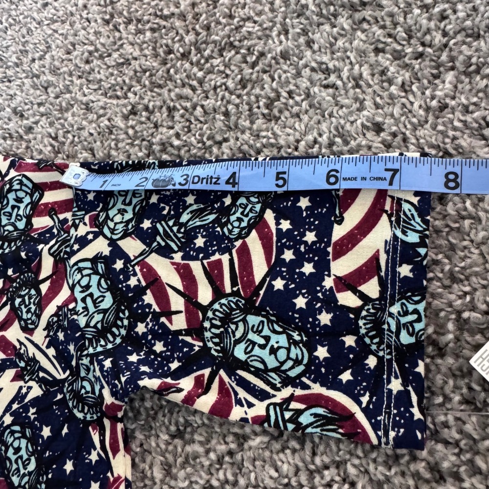 NWT LuLaRoe Irma Top Statue of Liberty 4th of July American Flag Womens Size XXS - Picture 8 of 8